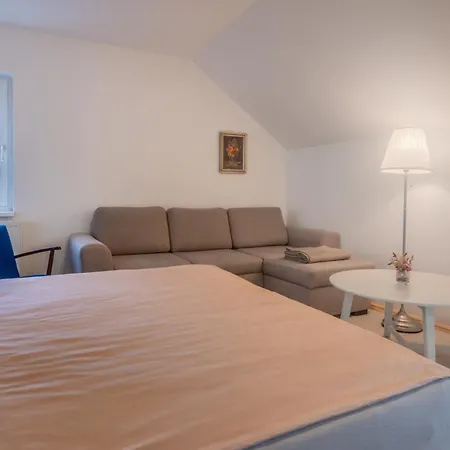 公寓 Rooftop Apartment, Exclusive And Mountain View 格蒙登